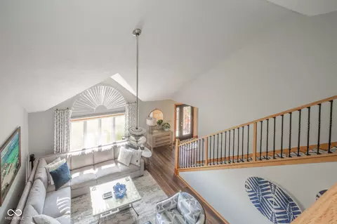 Living - 1013 Gray Squirrel Dr, Pendleton, IN 46064 photo 10 of 10