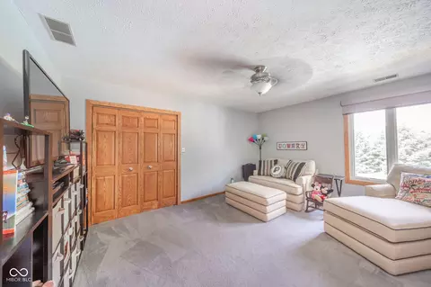 Bedroom - 1013 Gray Squirrel Dr, Pendleton, IN 46064 photo 7 of 12