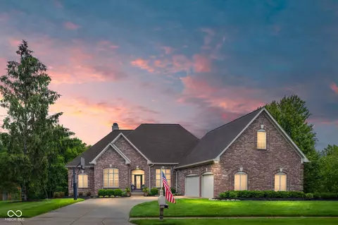 14892 Thor Run Pl, Fishers, IN 46040