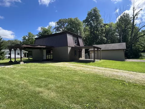 7064 N Hickory Ln, Springport, IN 47386