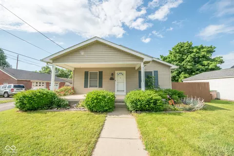 623 16th St, Columbus, IN 47201