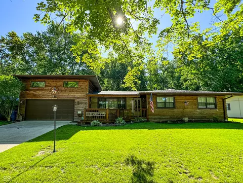 140 E Lawrin Blvd, Terre Haute, IN 47803