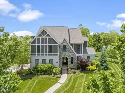 13082 Horseferry Rd, Carmel, IN 46032