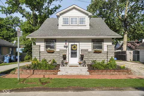 147 N 14th St, Noblesville, IN 46060