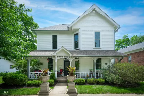 365 W Cedar St, Zionsville, IN 46077