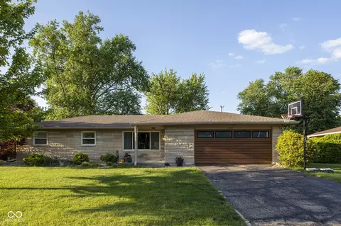 1032 White Ave, Brownsburg, IN 46112