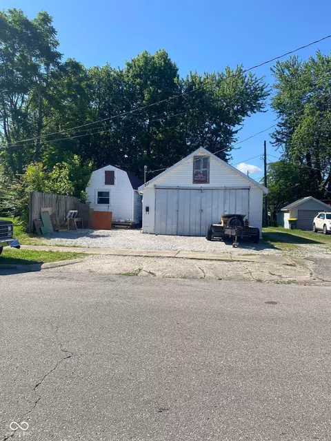 711 Jackson St, Seymour, IN 47274