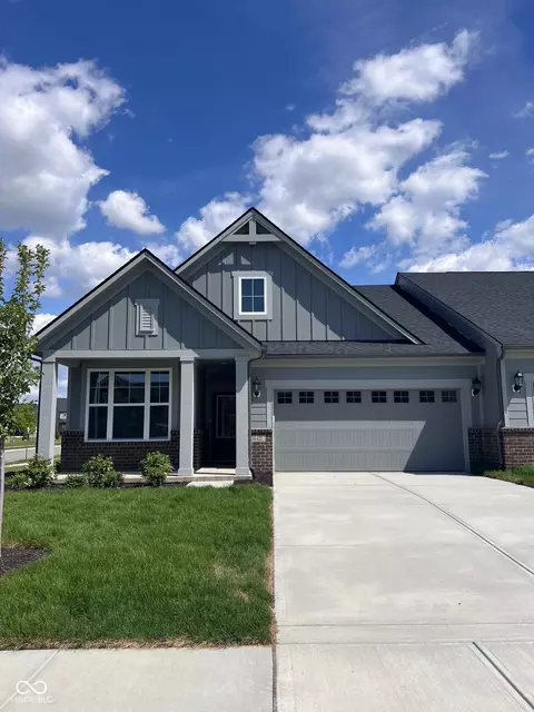 14421 Shrawley Ct, Carmel, IN 46074