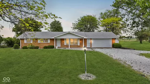 1242 W 700 N, Alexandria, IN 46001