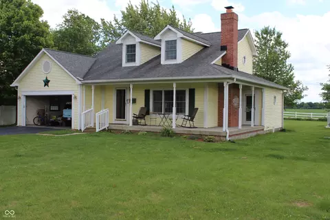 10581 Maloney Rd, Brownsburg, IN 46112