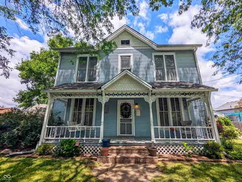 348 E Monroe St, Franklin, IN 46131