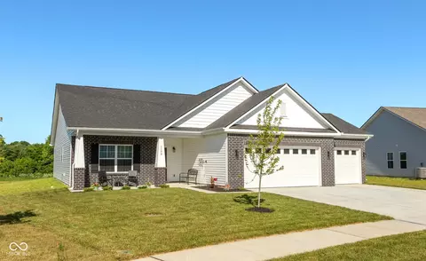 1190 Murphy Dr, Franklin, IN 46131