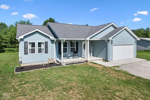 784 Northern Acres Dr, Ladoga, IN 47954