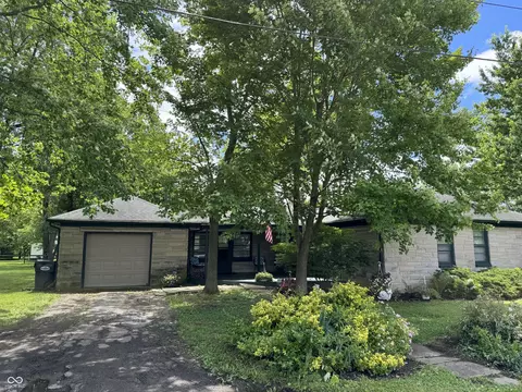 321 S Broad St, Dunkirk, IN 47336