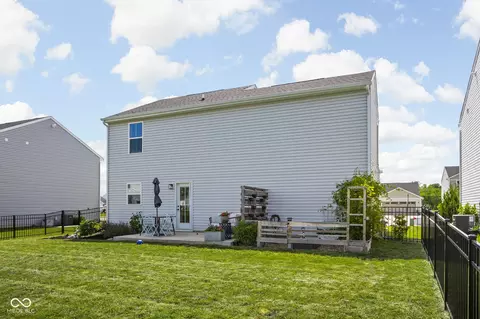 8518 Hulton, Pendleton, IN 46064 photo 32