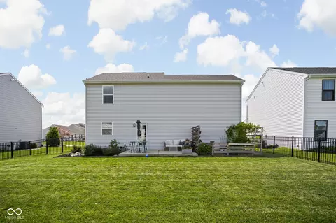 8518 Hulton, Pendleton, IN 46064 photo 28