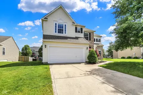 431 Plainville Dr, Westfield, IN 46074
