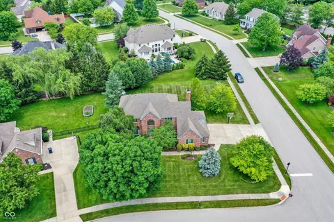 5564 Dover Dr, Carmel, IN 46033 photo 54