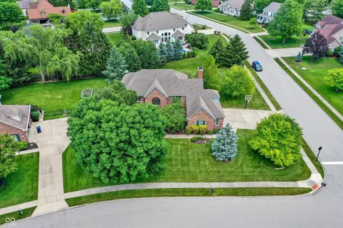 5564 Dover Dr, Carmel, IN 46033 photo 56