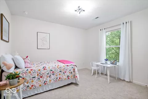 Bedroom - 123 E Central Way, Pendleton, IN 46064 photo 7 of 8