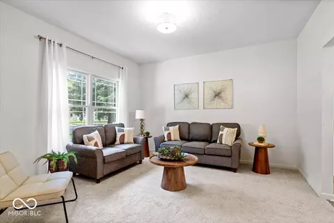 Living - 123 E Central Way, Pendleton, IN 46064 photo 1 of 4