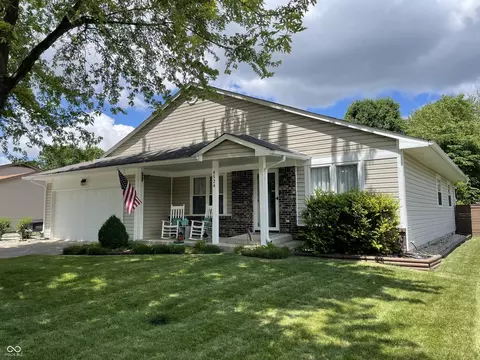 8524 Stonewall Dr, Indianapolis, IN 46231