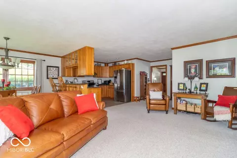 Other - 406 W Cherry St, Dunreith, IN 47385 photo 3 of 12
