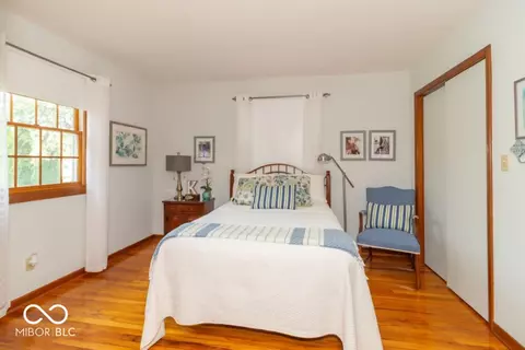 Bedroom - 406 W Cherry St, Dunreith, IN 47385 photo 5 of 6