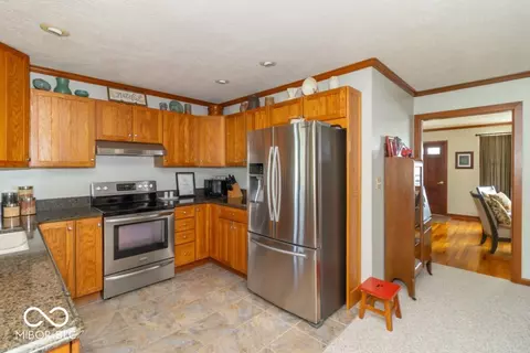 Kitchen - 406 W Cherry St, Dunreith, IN 47385 photo 3 of 3