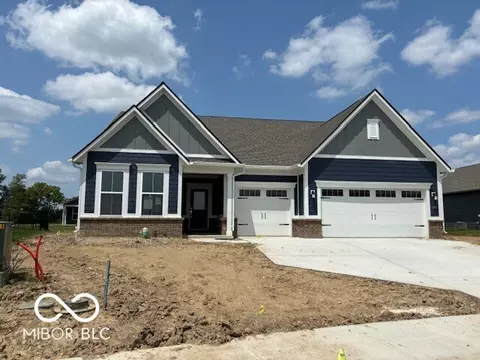 7108 Firestone Rd, Whitestown, IN 46075