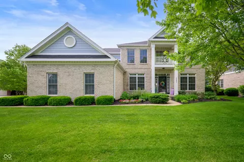 15504 Alameda Pl, Westfield, IN 46074