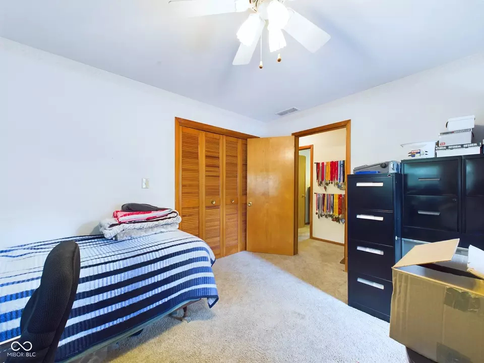 Bedroom - 1540 Lennox St, Anderson, IN 46012 photo 5 of 8