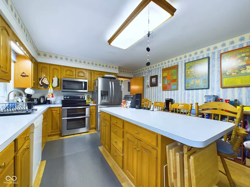 Kitchen - 1540 Lennox St, Anderson, IN 46012 photo 3 of 4