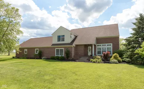 7464 S 500 W, Jamestown, IN 46147