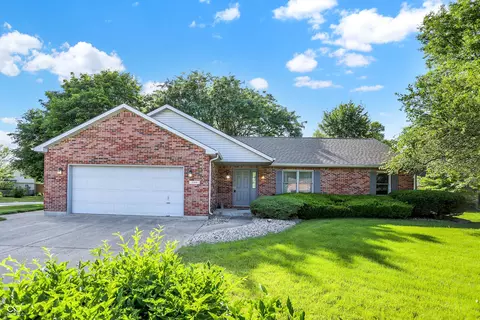 309 Whispering Willow Ct, Noblesville, IN 46060