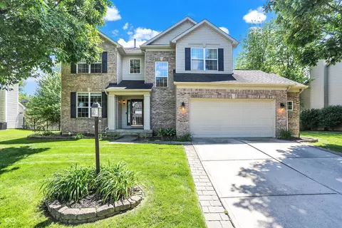 8531 Barstow Dr, Fishers, IN 46038