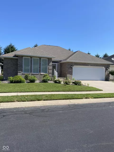 3782 N Station Dr, Columbus, IN 47203