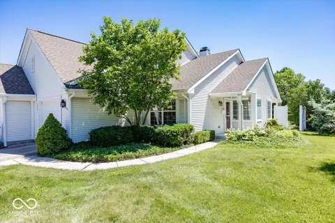 8861 Cape Dr, Indianapolis, IN 46256