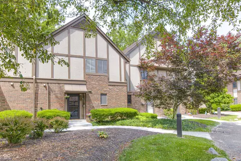 2254 Rome Dr, Indianapolis, IN 46228
