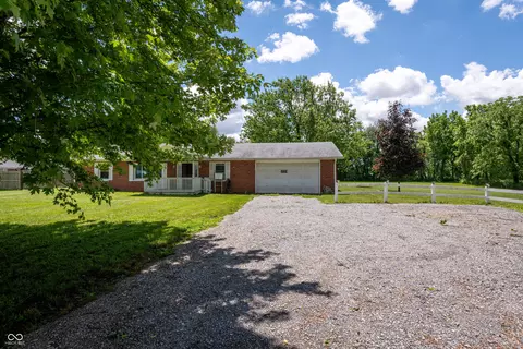 8182 E State Road 236, Roachdale, IN 46172 photo 2