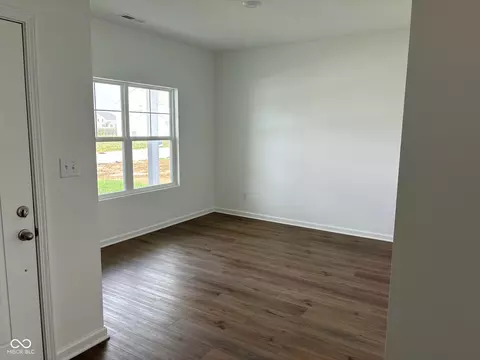 8337 Juniper Ln, Pendleton, IN 46064 photo 3