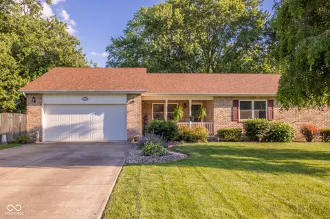 523 Spring Mill Rd, Anderson, IN 46013