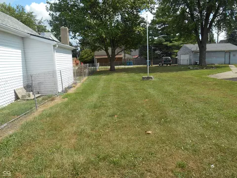 1315 Lee St, Indianapolis, IN 46221
