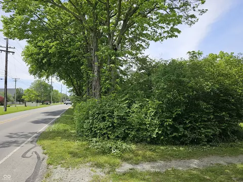 3010 W 8th St, Anderson, IN 46011