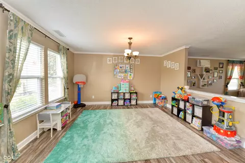 2226 Edgewater Cir, Plainfield, IN 46168 photo 3