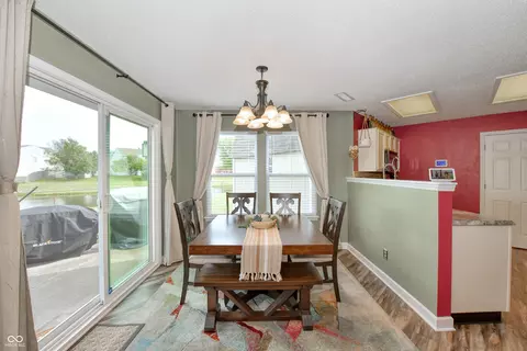 2226 Edgewater Cir, Plainfield, IN 46168 photo 4
