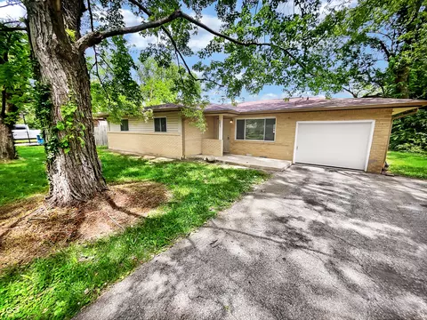 5823 N Victoria Dr, Indianapolis, IN 46228