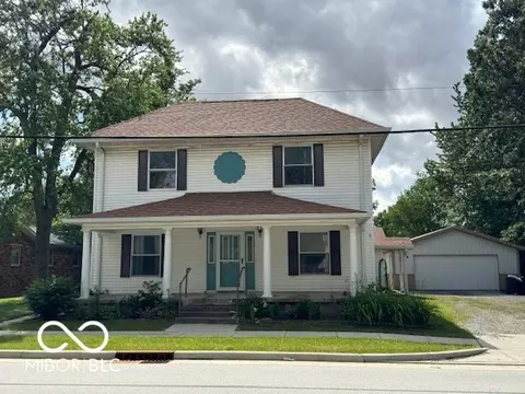 118 N Main St, Advance, IN 46102