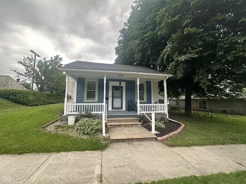 305 E Jackson St, Attica, IN 47918