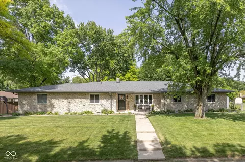 717 Ramblin Rd, Greenwood, IN 46142